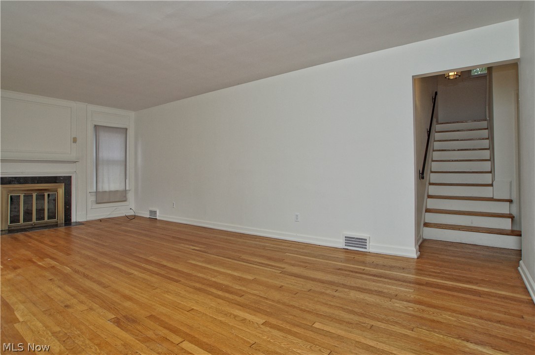 Frst Hill 17 - Residential