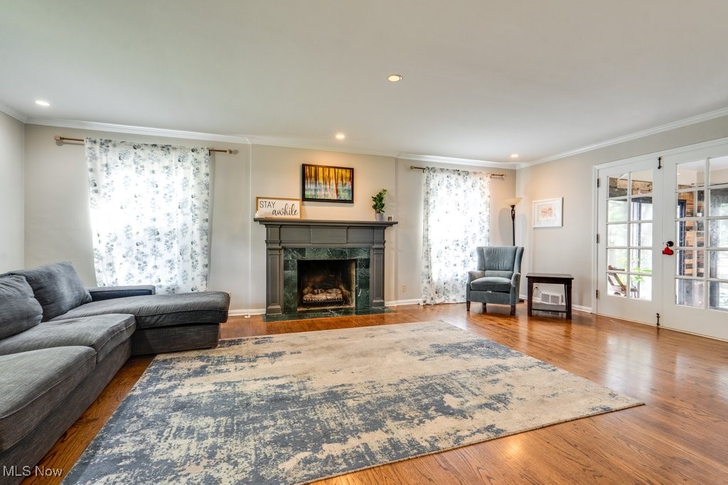 Sunset View - Residential