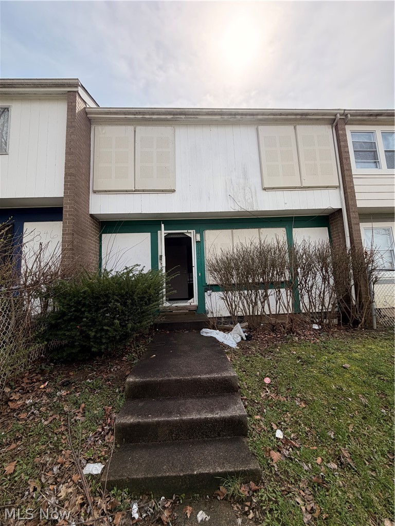 Photo 1 of 26 — 9342 Mount Auburn Avenue, Cleveland, OH 44104
