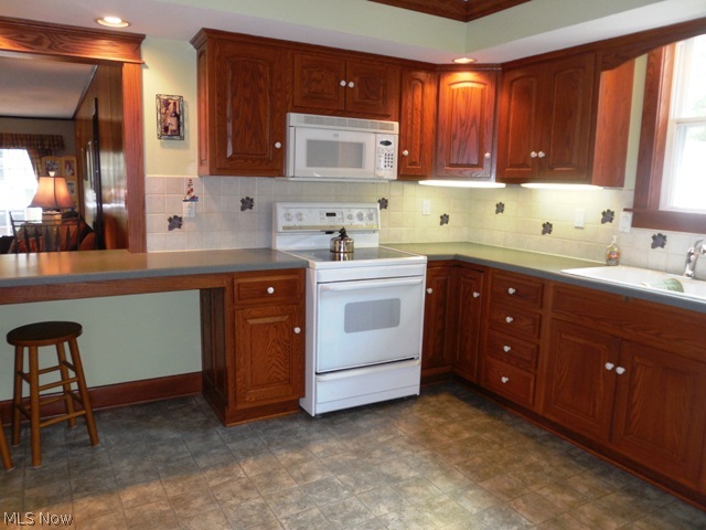 Gertrude Neusens Add - Residential