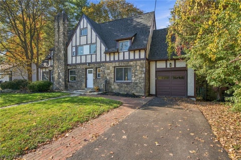 Tiny photo for 120 Levan Drive, Painesville, OH 44077 (MLS # 5257195)