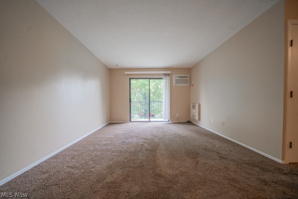 Northwoods Condo - Residential