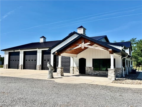 Homes For Sale - 1180 N County Line Road<br/> Madison, OH 44041