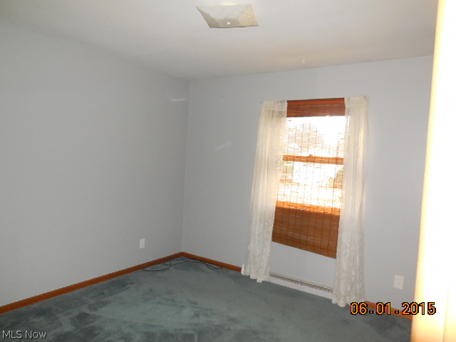 Colonial Heights - Residential Income