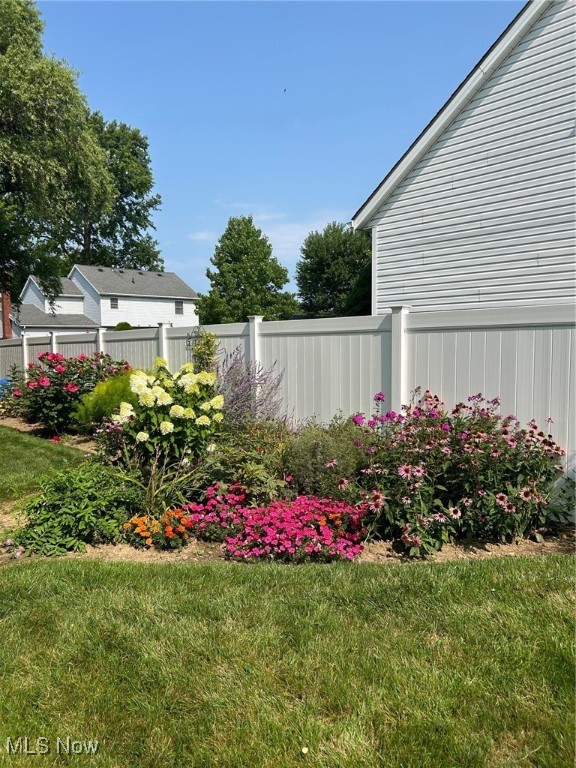 652 Cobblestone Drive, Amherst, Ohio image 30