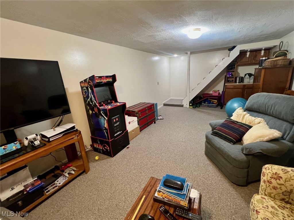 652 Cobblestone Drive, Amherst, Ohio image 19