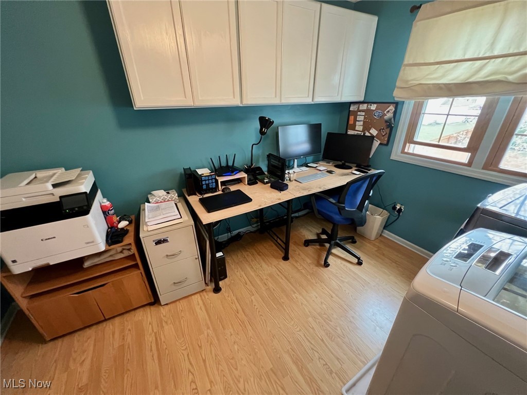 652 Cobblestone Drive, Amherst, Ohio image 15