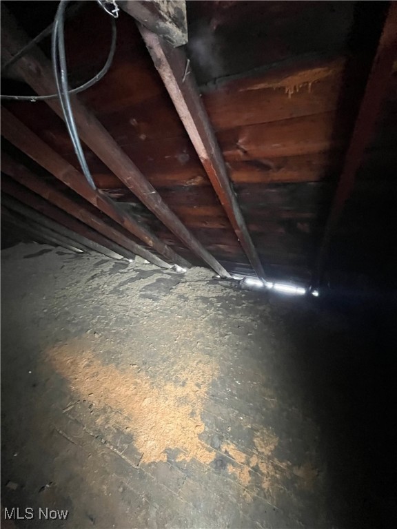 Cleveland, Ohio 44104, United States, 4 Bedrooms Bedrooms, ,2 BathroomsBathrooms,Residential,Pending,20408