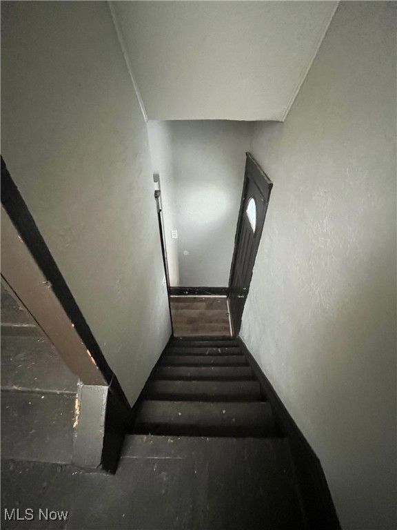 Cleveland, Ohio 44104, United States, 4 Bedrooms Bedrooms, ,2 BathroomsBathrooms,Residential,Pending,20408