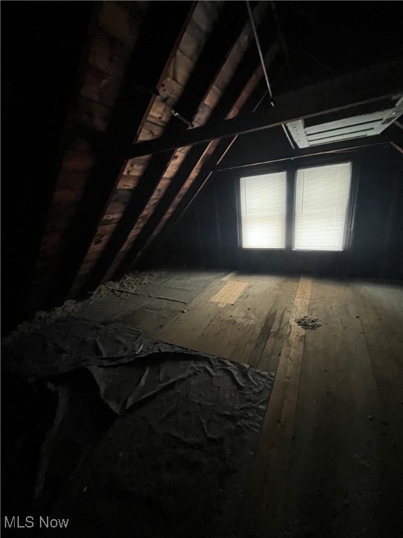 Cleveland, Ohio 44104, United States, 4 Bedrooms Bedrooms, ,2 BathroomsBathrooms,Residential,Pending,20408