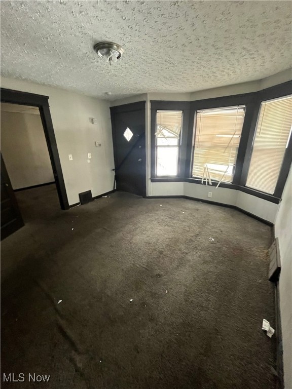 Cleveland, Ohio 44104, United States, 4 Bedrooms Bedrooms, ,2 BathroomsBathrooms,Residential,Pending,20408