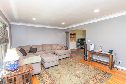 Tiny photo for 7165 Glencairn Drive, Parma, OH 44134 (MLS # 5221400)