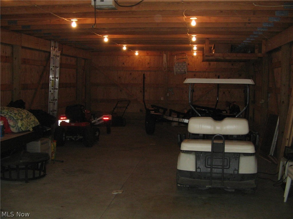 Lake Tomahawk - Residential