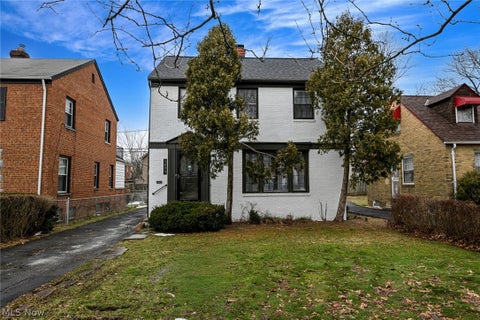 Homes For Rent - 3699 Bainbridge Road<br/> Cleveland Heights, OH 44118