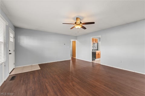 Tiny photo for 385 Race Street, Berea, OH 44017 (MLS # 5256366)