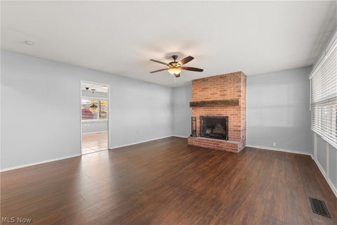 Tiny photo for 385 Race Street, Berea, OH 44017 (MLS # 5256366)