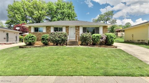 6895 Lalemant Drive Parma OH 44129
