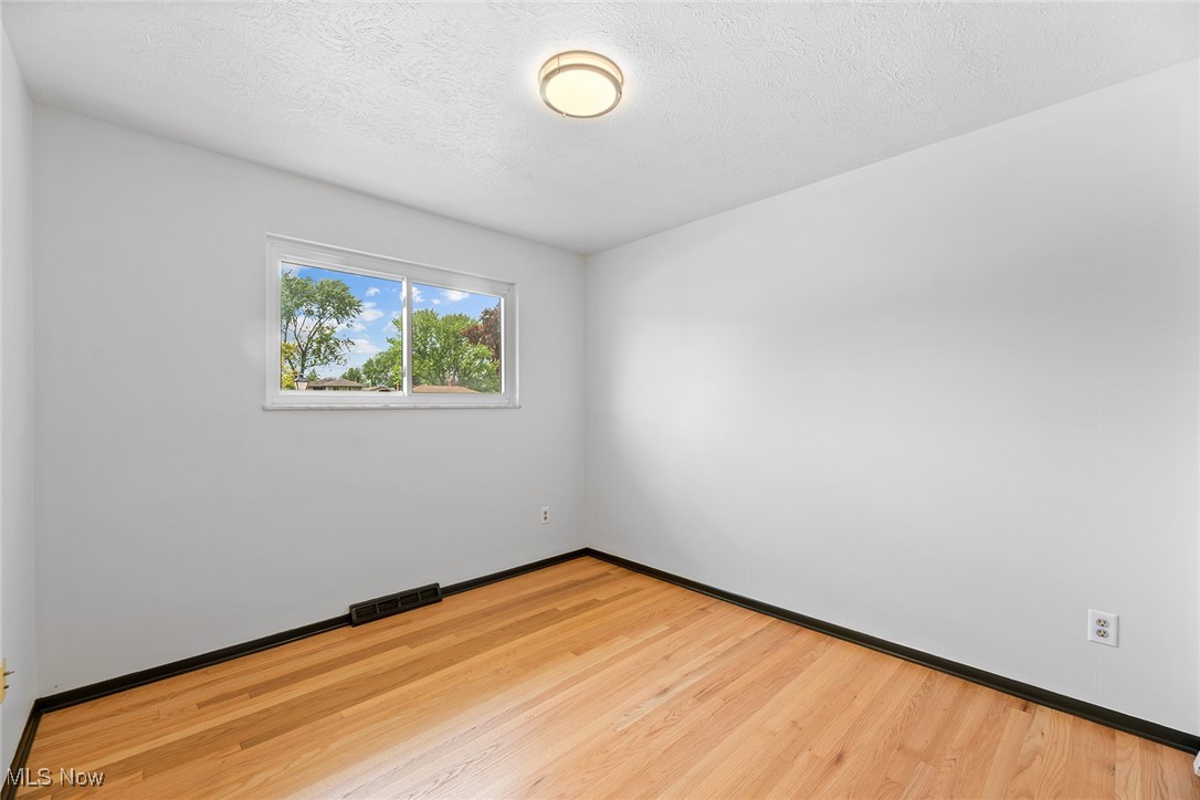 6895 Lalemant Drive, Parma, Ohio image 14