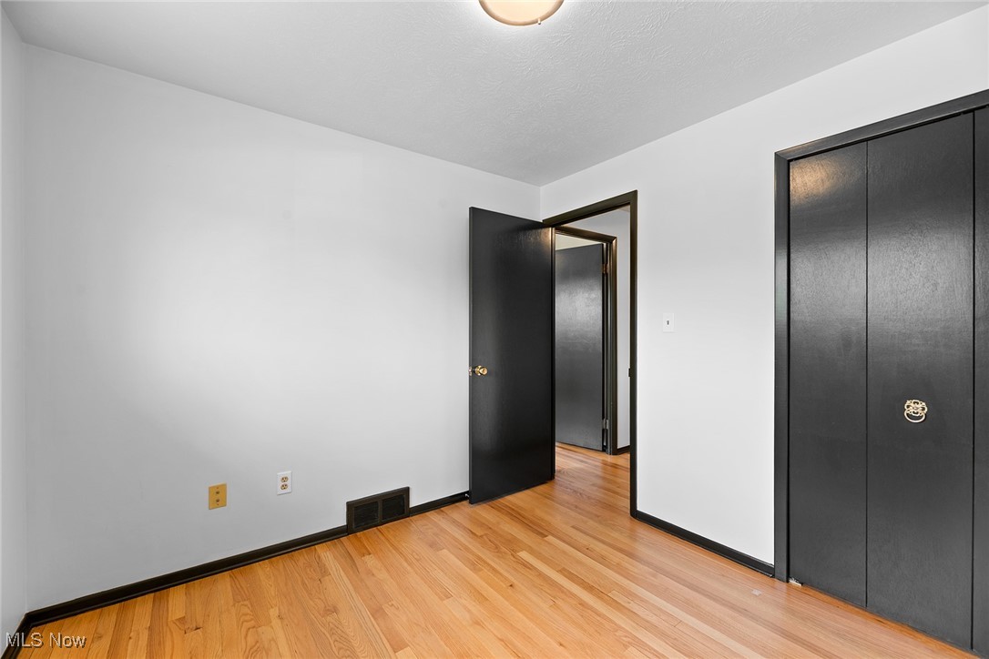 6895 Lalemant Drive, Parma, Ohio image 13