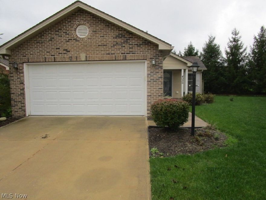 Move right in to this lovely cluster ranch in Medina. Open floorplan. Living room with vaulted ceilings and lots of light. Glass sliders out to private, fenced in patio in back. Separate dining area opens to gourmet-style kitchen with closet pantry. Full laundry/utility room between attached garage and kitchen. Spacious bedrooms. Master with full bath and deep walk-in closet. Cul-de-sac street lends to privacy. Beautiful area. Close to shops, parks and school. Don't miss out!