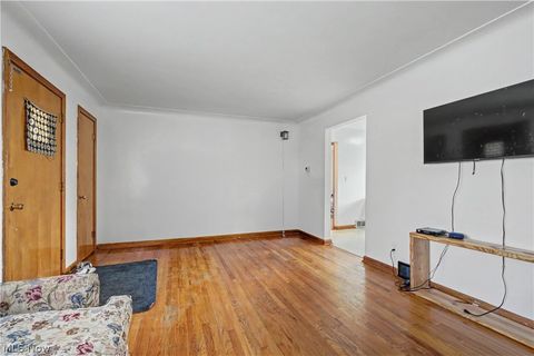 Tiny photo for 97 Rosary Drive, Campbell, OH 44405 (MLS # 5187471)