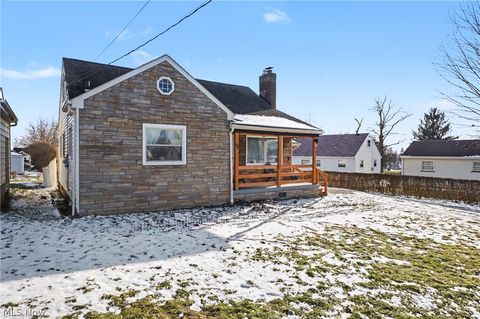 Tiny photo for 97 Rosary Drive, Campbell, OH 44405 (MLS # 5187471)