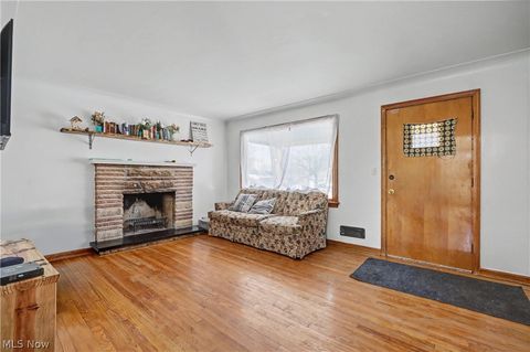 Tiny photo for 97 Rosary Drive, Campbell, OH 44405 (MLS # 5187471)