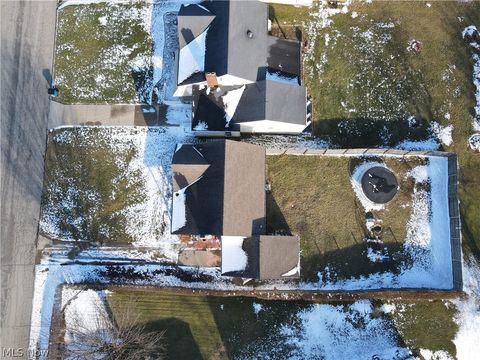 Tiny photo for 97 Rosary Drive, Campbell, OH 44405 (MLS # 5187471)