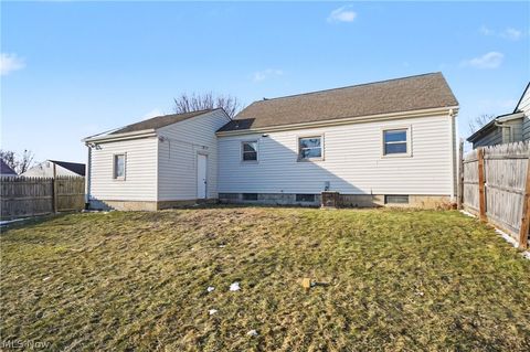 Tiny photo for 97 Rosary Drive, Campbell, OH 44405 (MLS # 5187471)