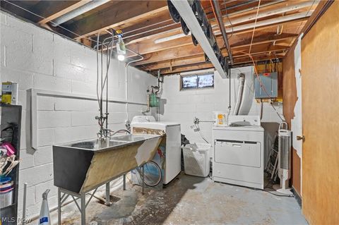 Tiny photo for 97 Rosary Drive, Campbell, OH 44405 (MLS # 5187471)