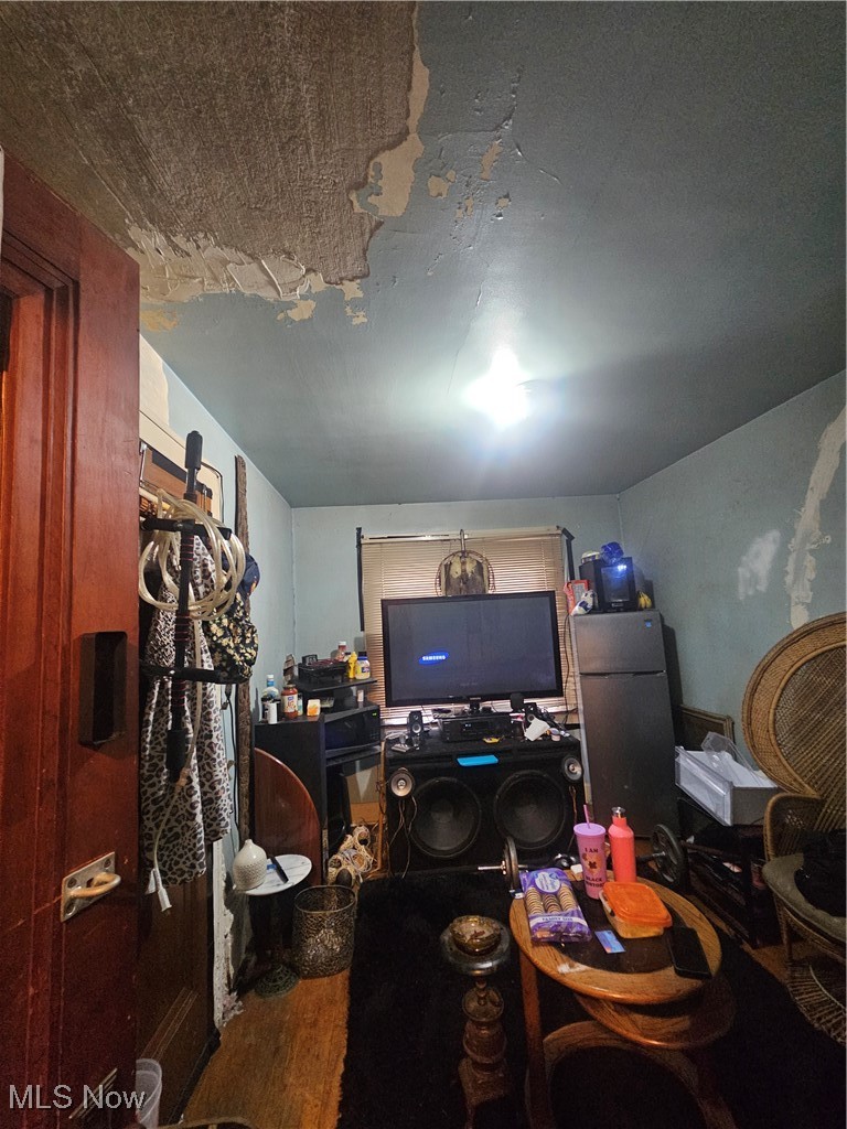 Henry Kunzs - Residential