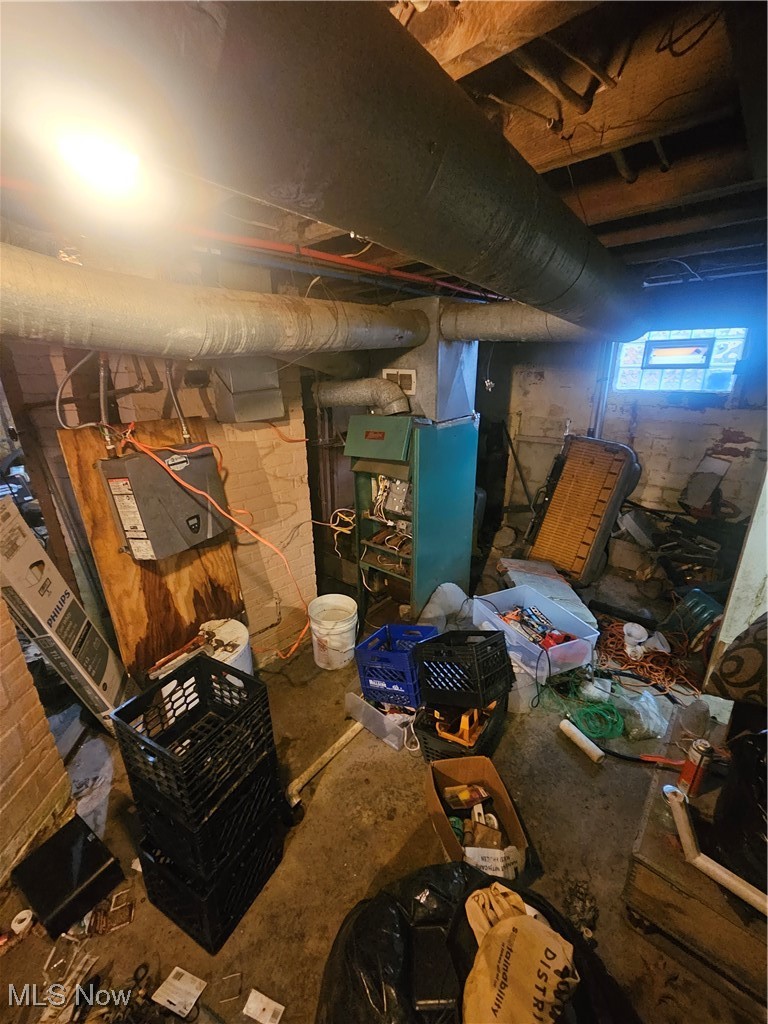 Henry Kunzs - Residential