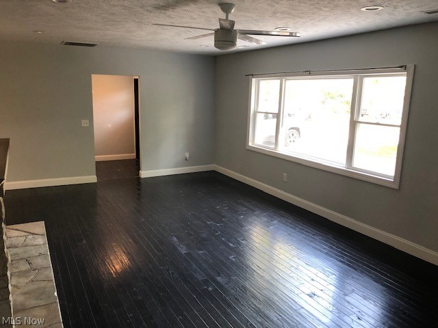 Cummings Beach Park - Residential