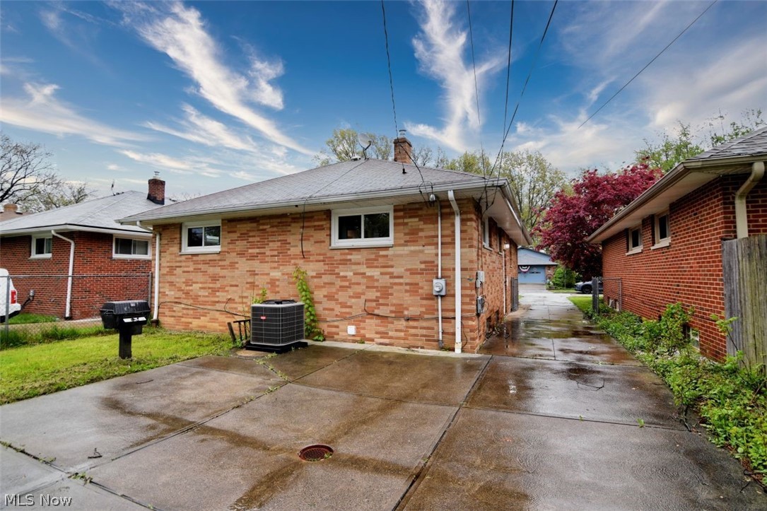 Mayfield On Belvoir Blvd - Residential