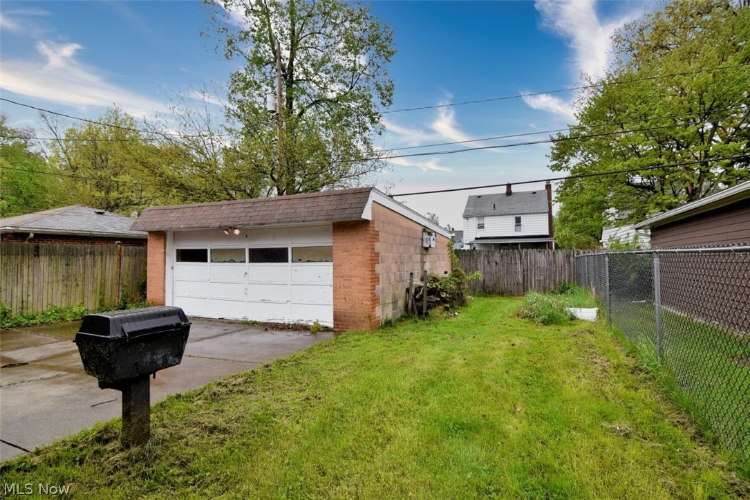 Mayfield On Belvoir Blvd - Residential