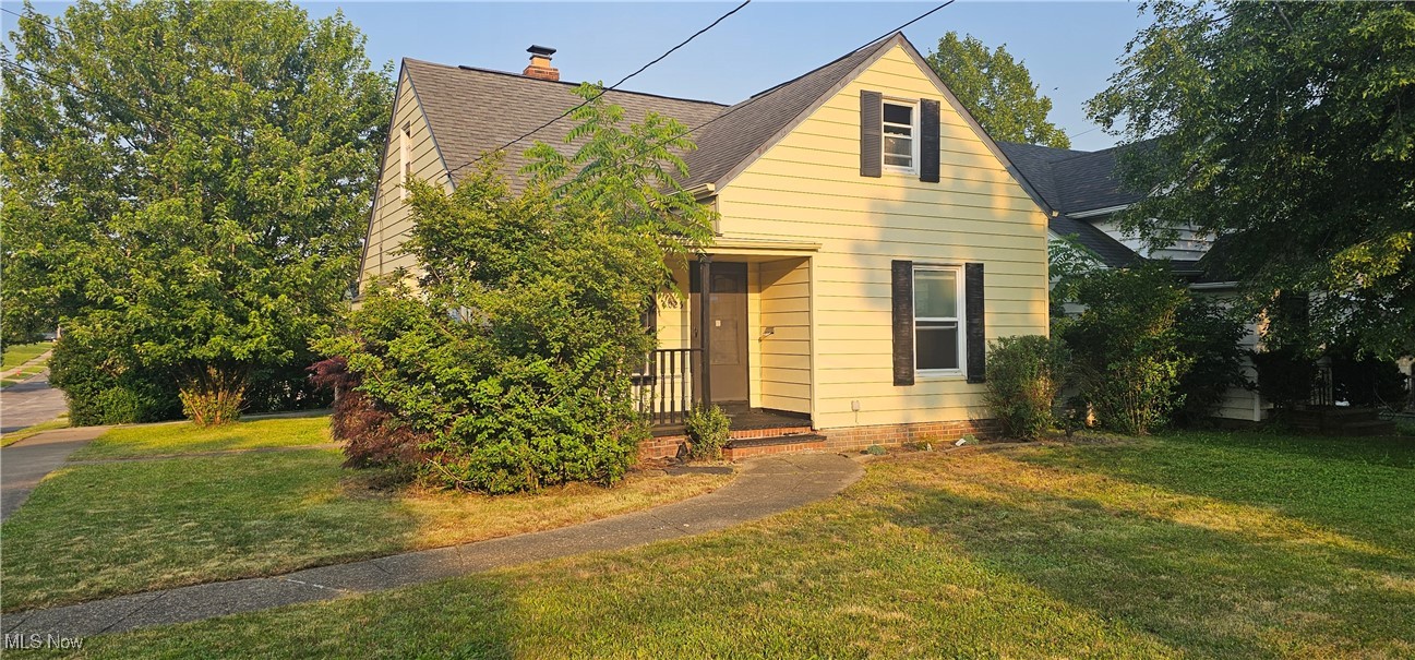 One Month Free! Updated 3BR / 2BA Home in Garfield Heights. Limited-Time Offer: First Month Free Rent with lease signing! Move into this beautifully updated home and enjoy your first month rent-free! This 3-bedroom, 2-bathroom single-family home was fully rehabbed in 2020 and offers modern comfort in a quiet Garfield Heights neighborhood. Home Features: 3 spacious bedrooms, 2 full bathrooms, newer kitchen with solid surface countertops and includes appliances. Partially finished basement—great for storage, playroom, or office. Central air conditioning. Detached garage and private driveway. Laundry hookups. Fresh, clean, move-in ready! Tenant pays all utilities (gas, electric, water/sewer), no pets allowed. Security deposit is one month’s rent, screening fee. Great location near schools, shopping, and highway access. Available now!