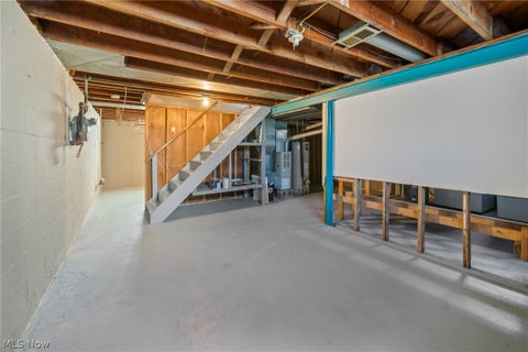 Tiny photo for 1427 E Broad St, Louisville, OH 44641 (MLS # 5234866)
