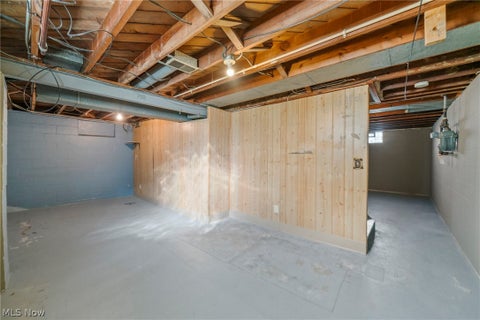 Tiny photo for 1427 E Broad St, Louisville, OH 44641 (MLS # 5234866)