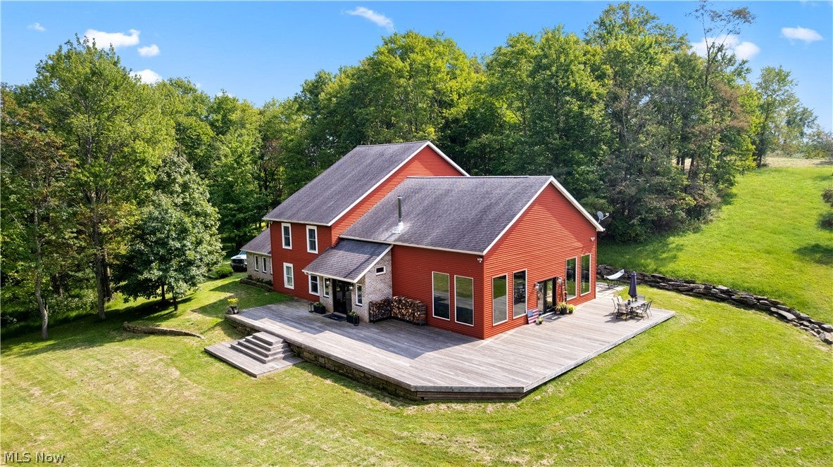 206 Deepwoods Lane