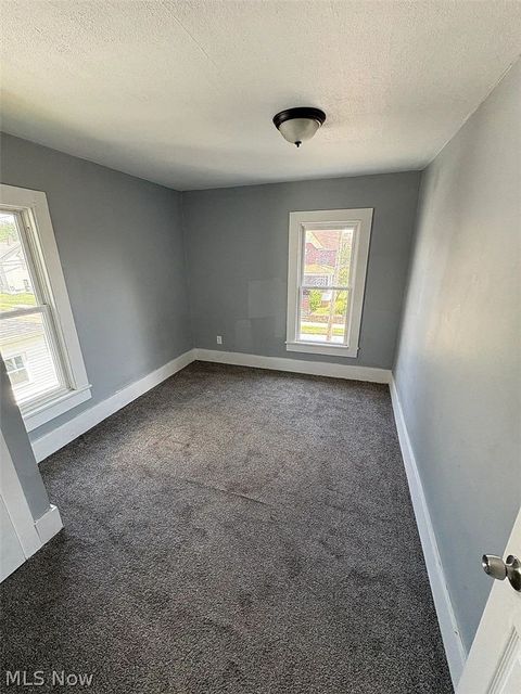 Tiny photo for 284 3rd Street NW, Barberton, OH 44203 (MLS # 5187579)