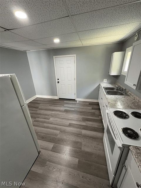 Tiny photo for 284 3rd Street NW, Barberton, OH 44203 (MLS # 5187579)