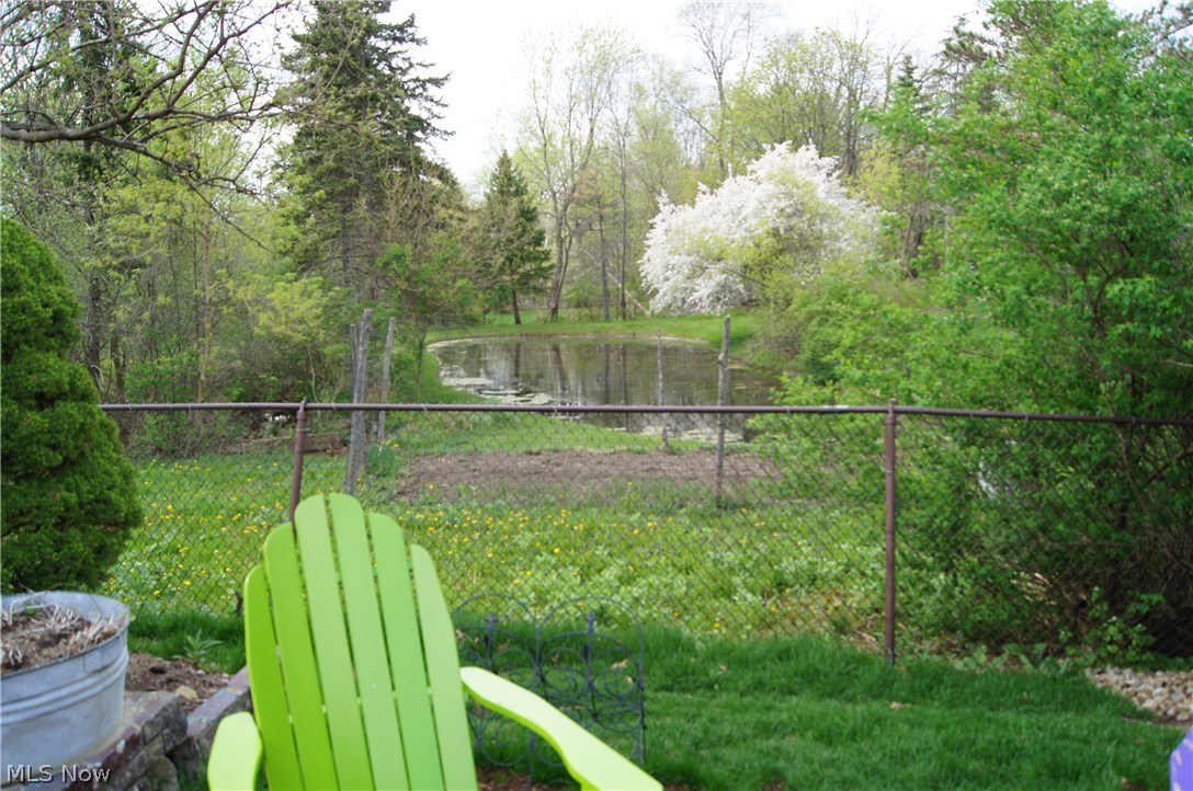 Frank Basiles Glamer Drive Su - Residential