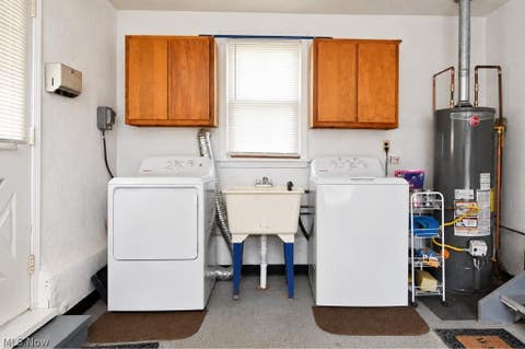 Tiny photo for 34411 Beach Park Avenue, Eastlake, OH 44095 (MLS # 5238451)