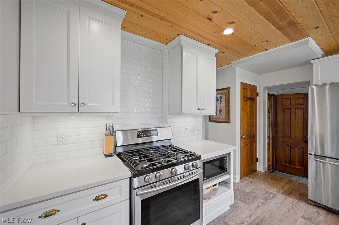 Alden B Hare Cos Lyndhurst Ma - Residential