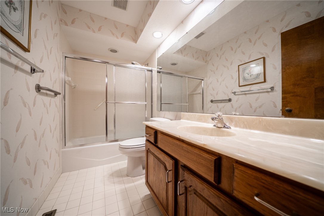 11480 Blodgett Creek Trail, Strongsville, Ohio image 30