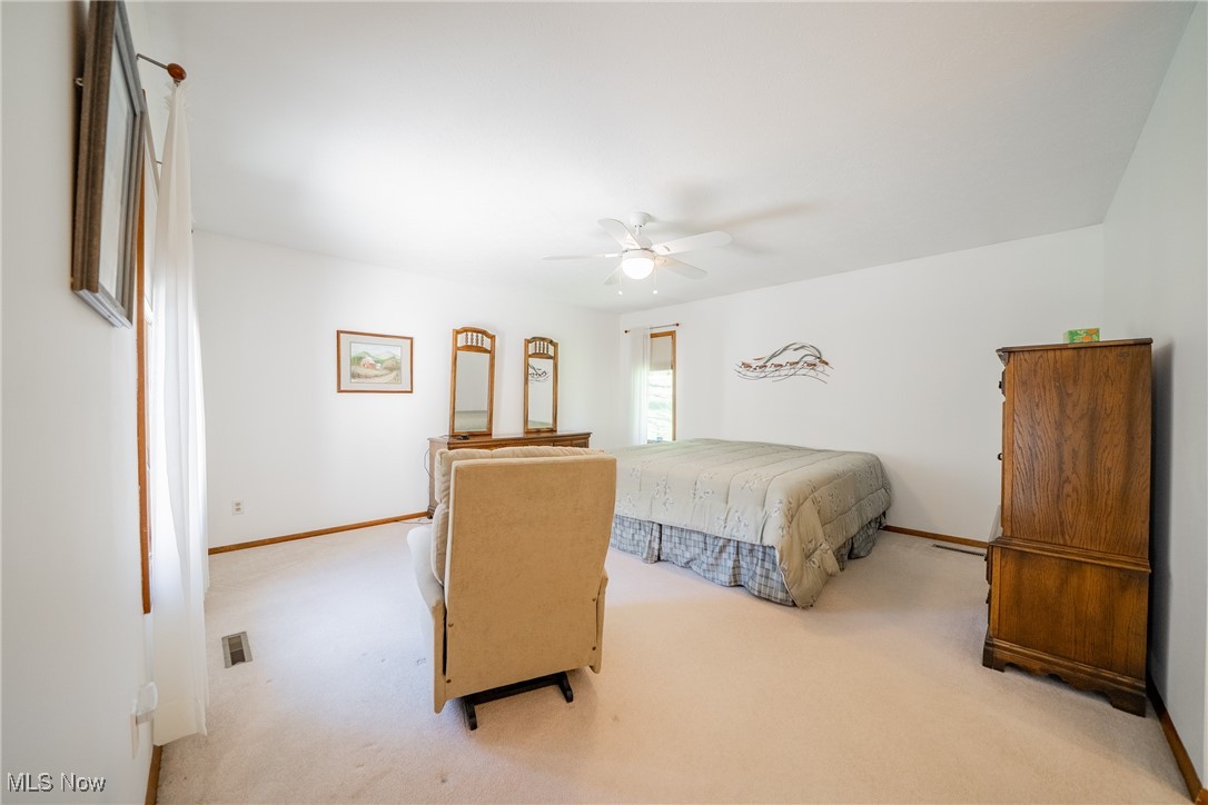 11480 Blodgett Creek Trail, Strongsville, Ohio image 26