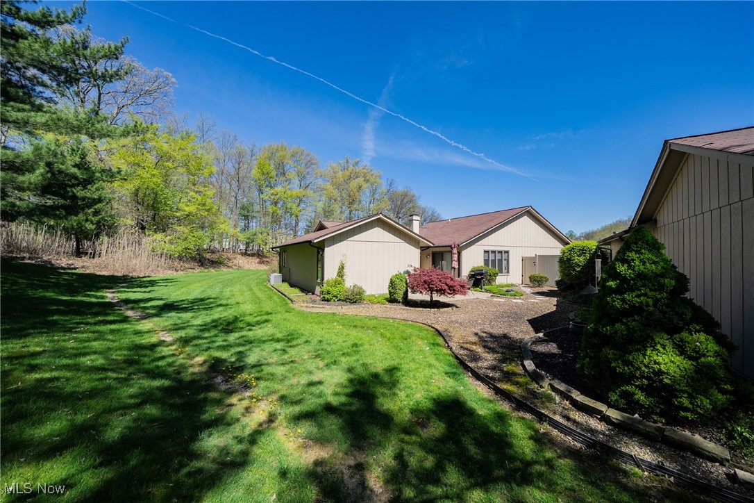11480 Blodgett Creek Trail, Strongsville, Ohio image 8