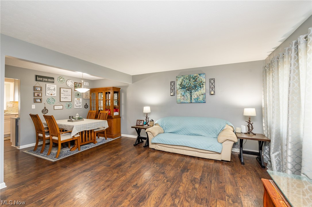 Dalebrook Dev Inc 01 - Residential