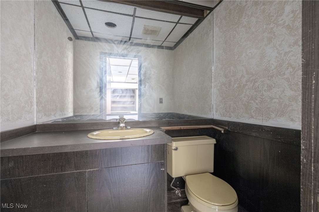 Kindsvater - Commercial Sale