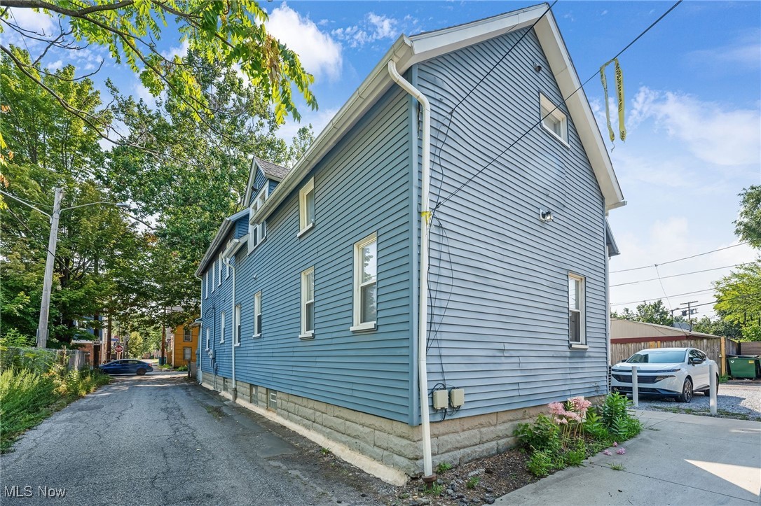 1960 Randall Road
